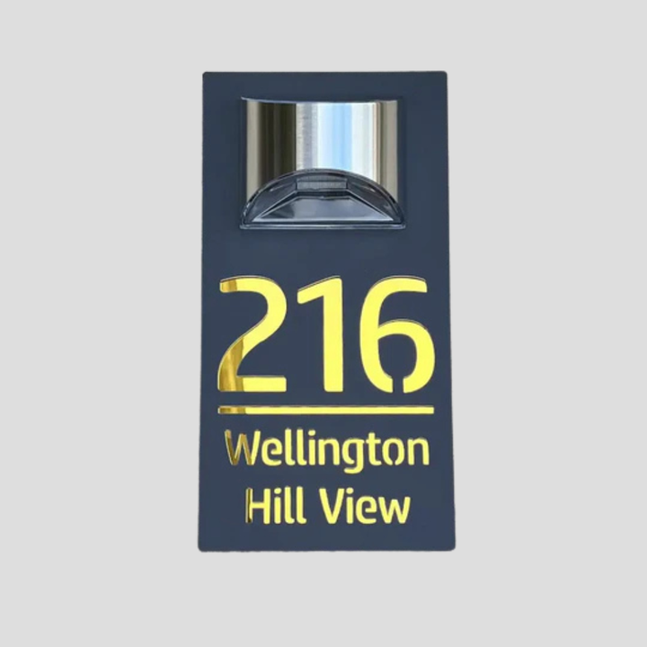 Zonne-huisnummerplaat