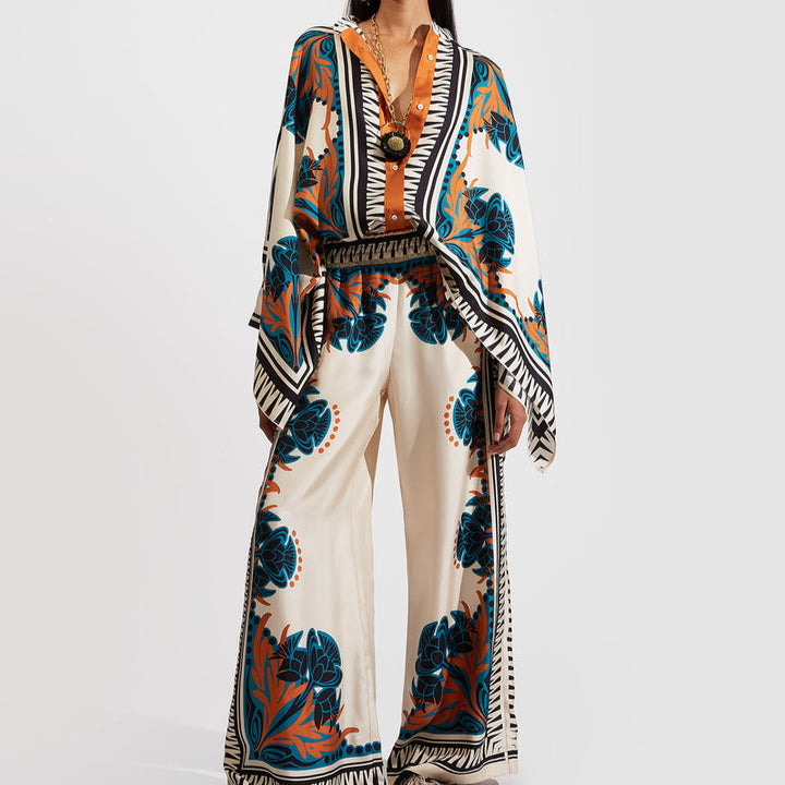 Bohemien set met wijde pijpen en sierlijke print