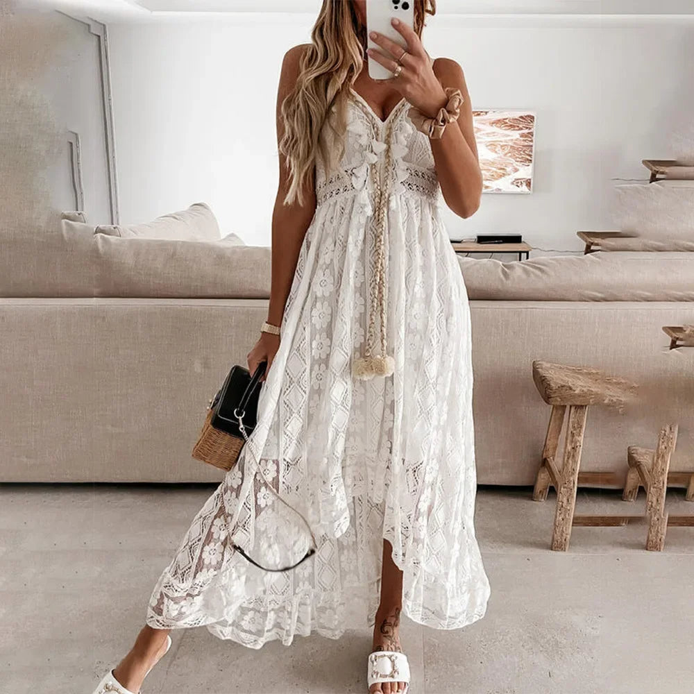 BreezeCharm – Boho-kanten jurk met strik en kwastjes