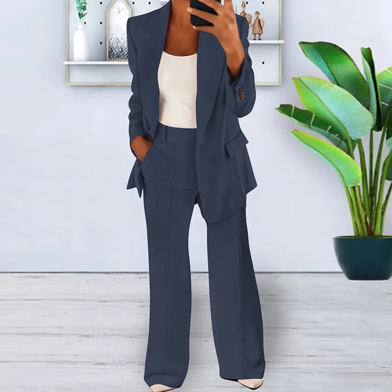 Damespak met wijde broek