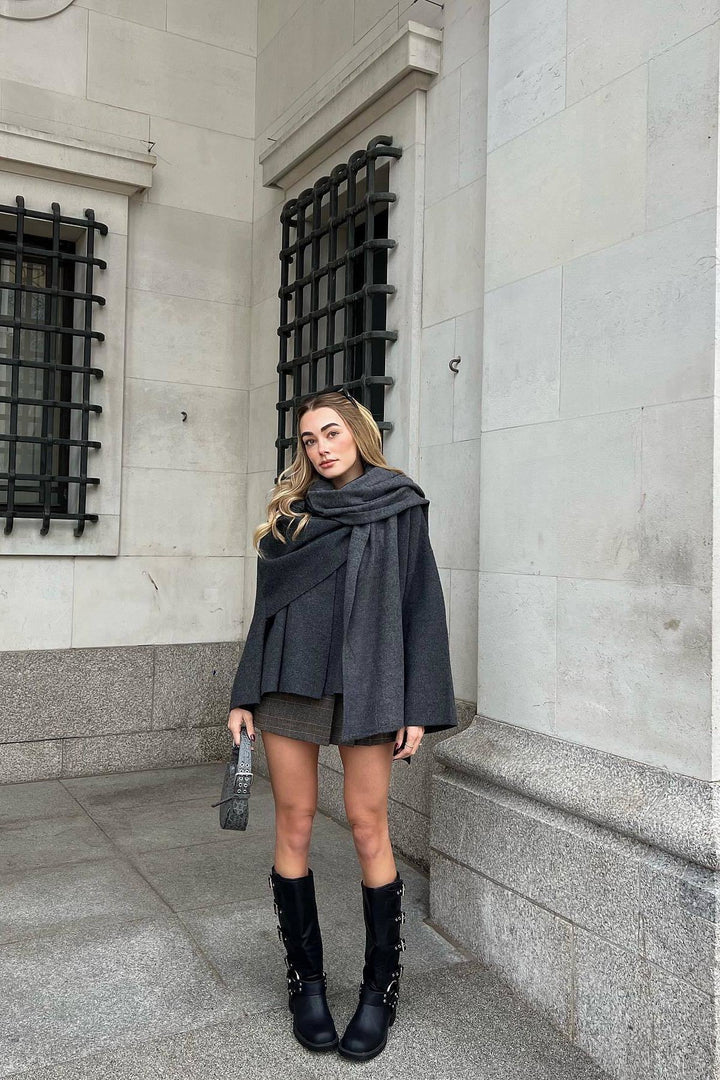 Elegante Gelaagde Jas met Cape