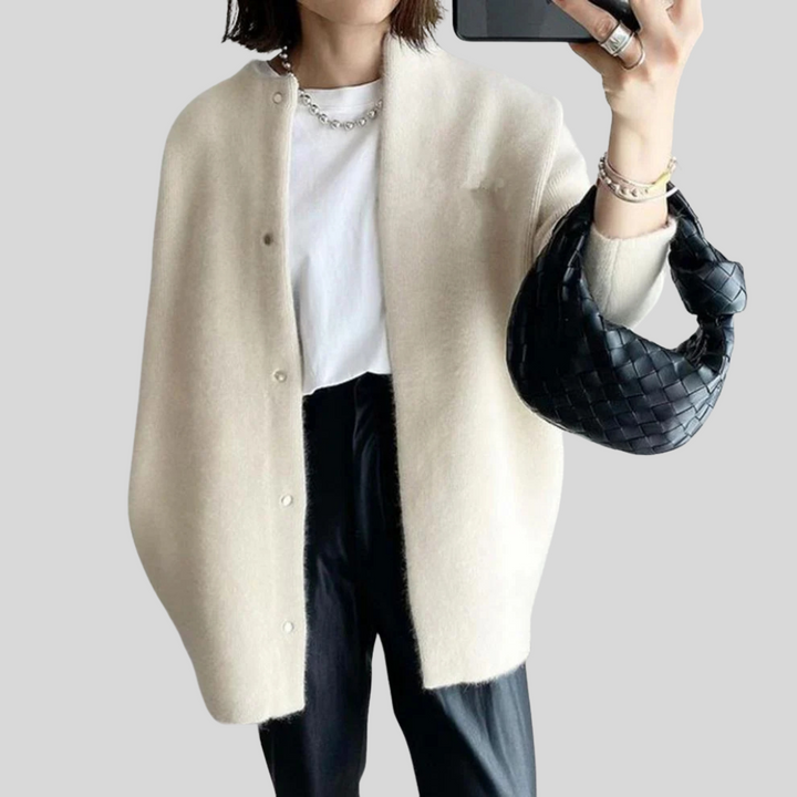 Elegante cardigan – verfijnde gebreide laag