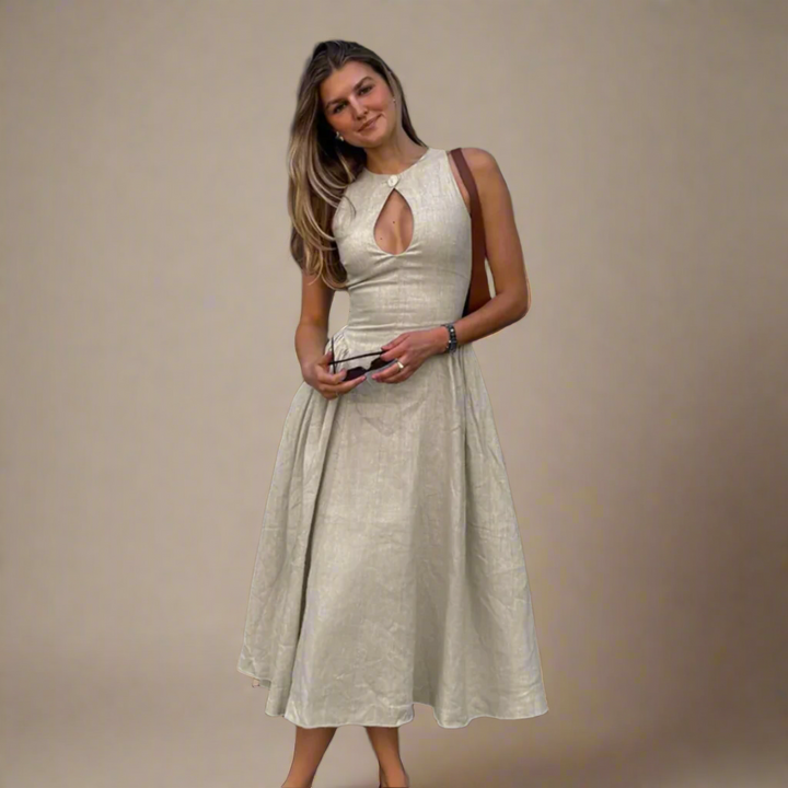 Elegante midi-jurk met uitsnijding