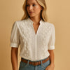 Geborduurde witte blouse met opstaande kraag