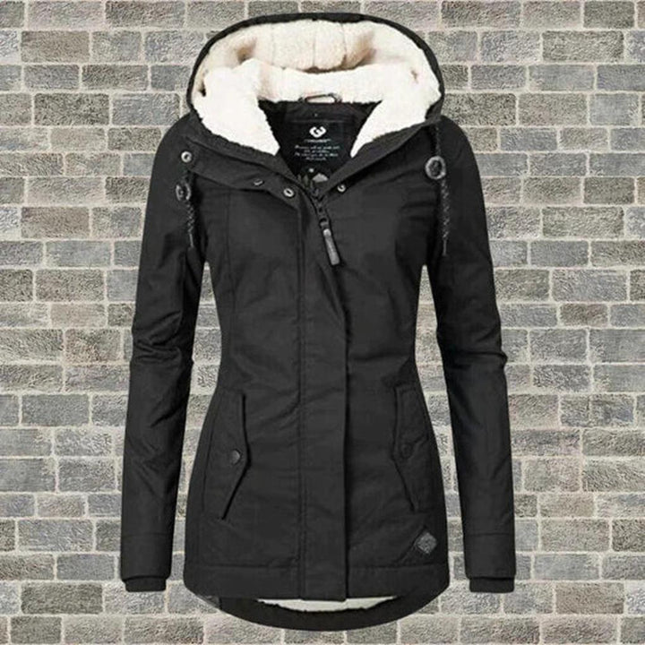 Winterjas met capuchon voor dames – praktische laag voor koud weer