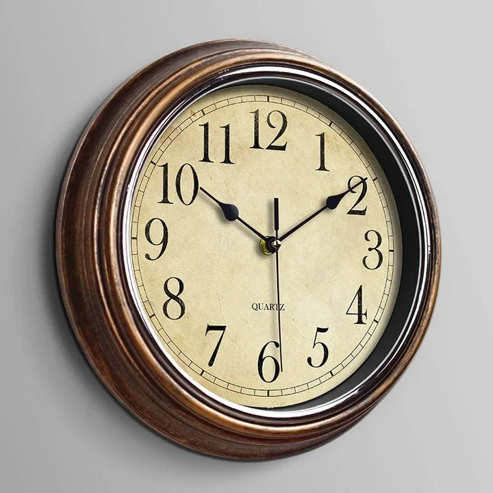Klassieke wandklok – Tijdloze elegantie voor elke kamer