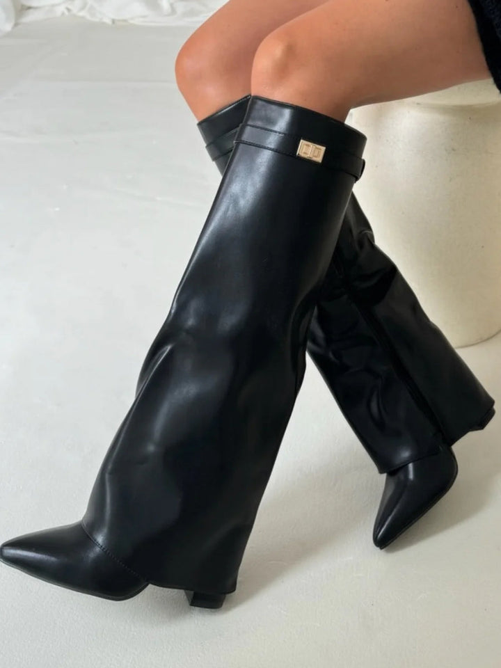 Kniehoge suède laarzen met hak  Elegante stijl en dagelijks comfort