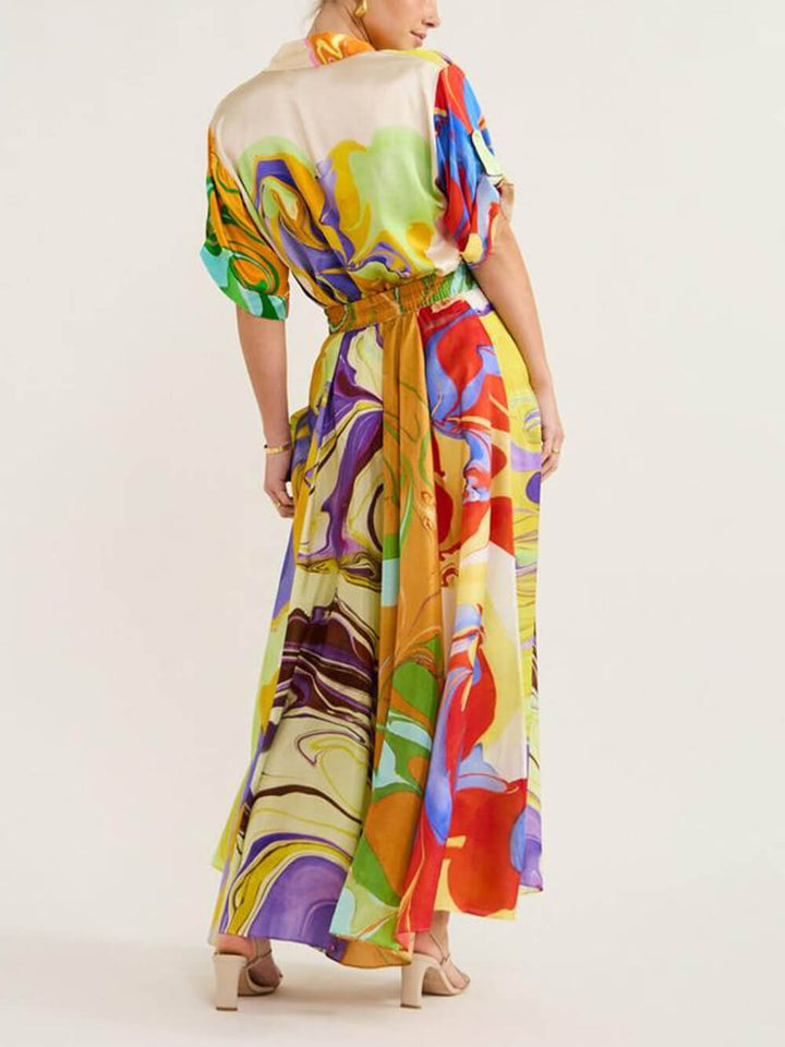 Lange jurk met abstracte print en overhemdkraag