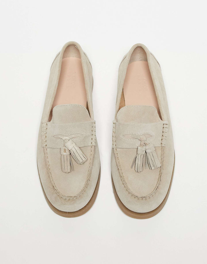 Luxe suède loafers met kwastjes