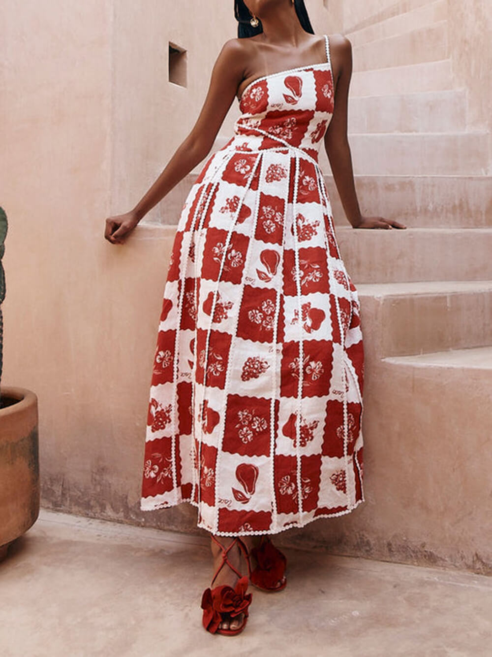 Maxi-jurk met asymmetrische hals en print