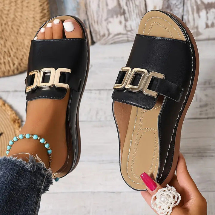 Sandalen met gevoerde binnenzool, open teen en sleehak