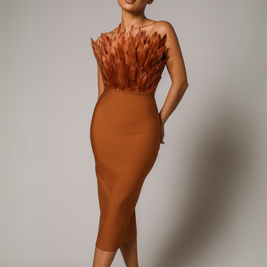 Strapless midi-jurk voor dames met verendetail