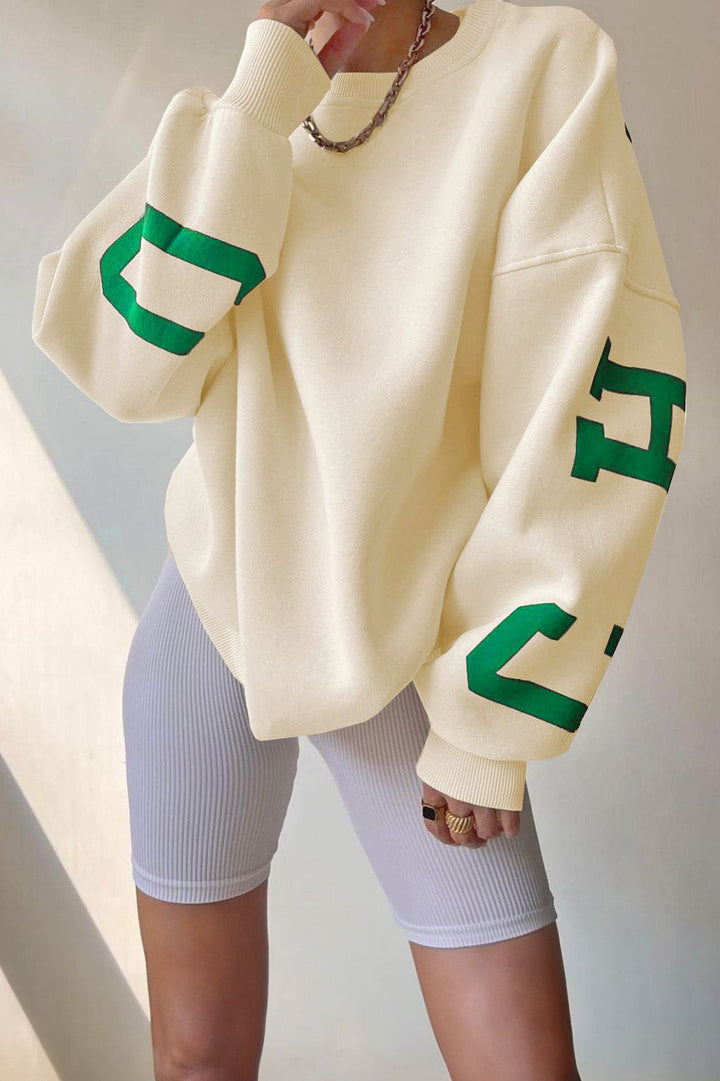 Stylish oversized trui