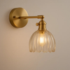 Retro wandlamp – glazen tulpdesign voor elegante verlichting