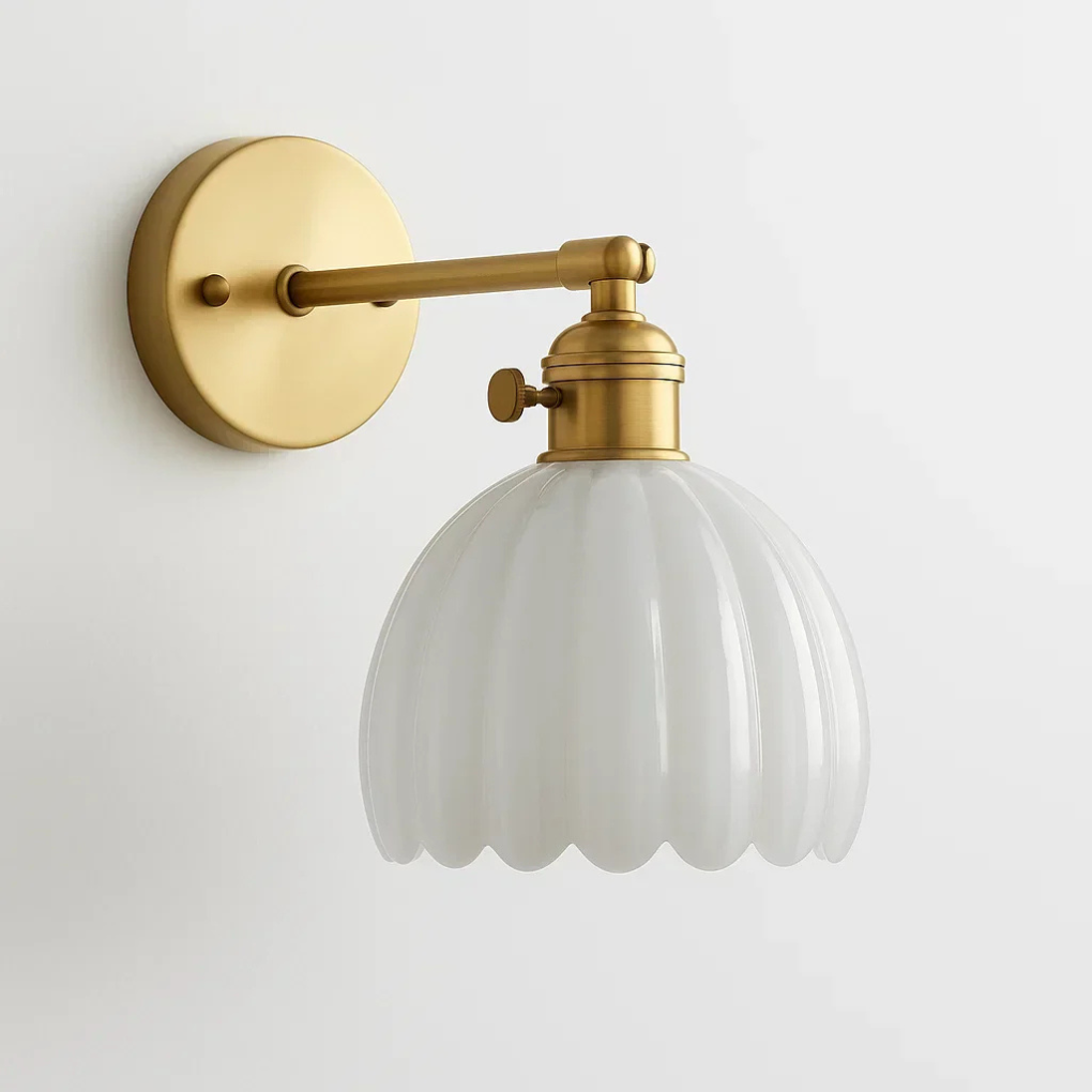 Retro wandlamp – glazen tulpdesign voor elegante verlichting